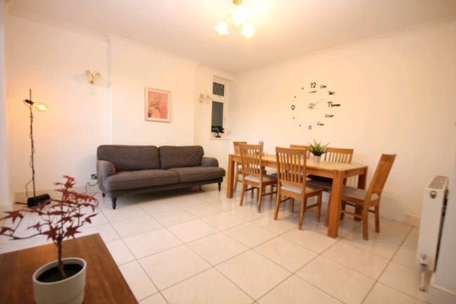 Zone 3  | 1 Bedroom in West Acton  Main Photo