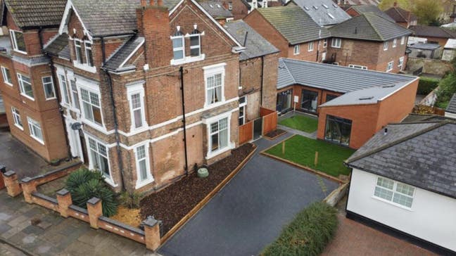 Large ensuite double rooms, Beeston Main Photo