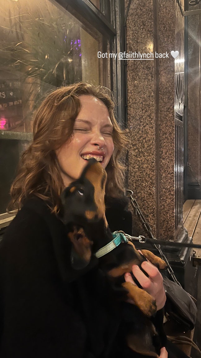 Hi! Lets live together! Main Photo