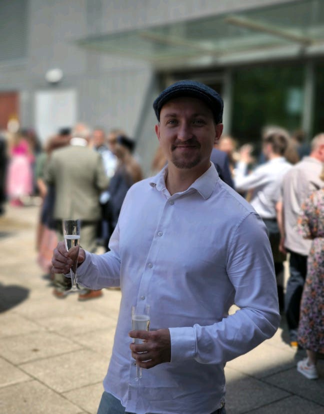 Hi looking for room in Edinburgh from 6 December Main Photo