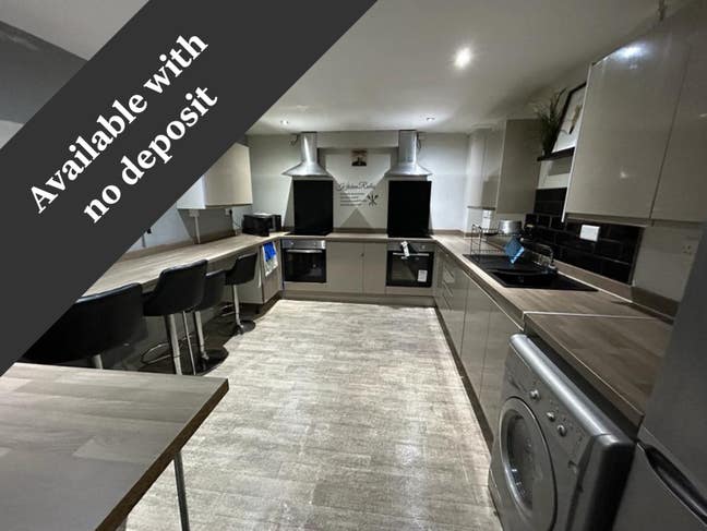 🌟 Ensuite Room in Modern Professional House 🌟 Main Photo