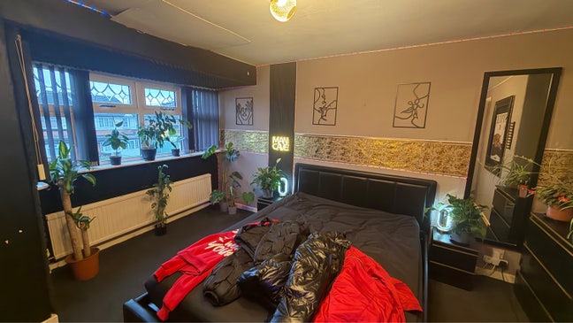 Double Room - Moston - Lgbtq  Main Photo