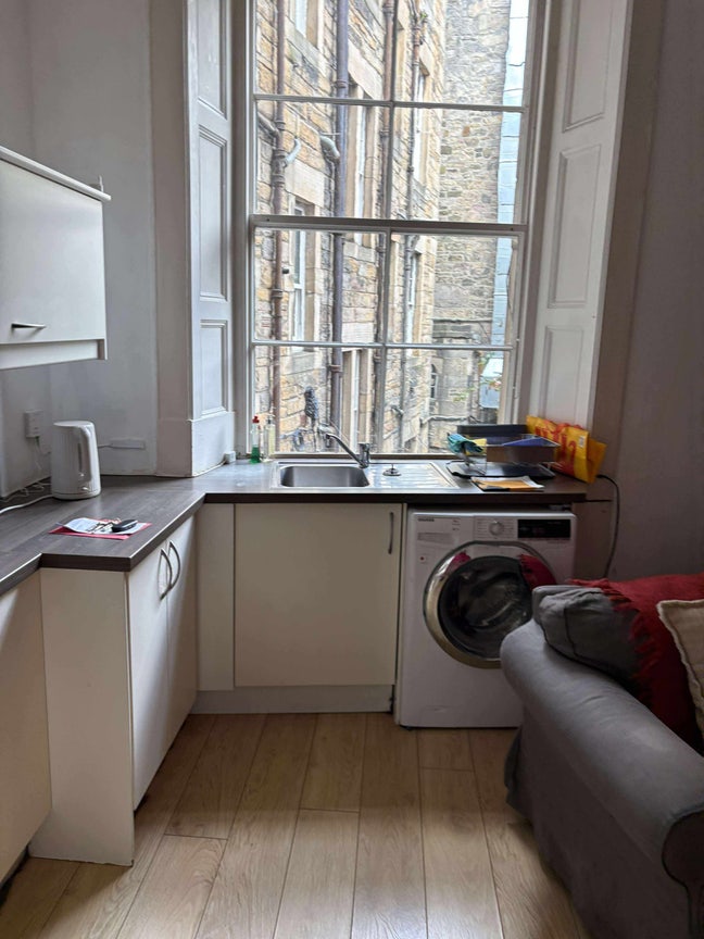 ✨Stockbridge property ✨ Main Photo