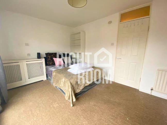 Hackney - Dalston - Double Room - All Bills Inc Main Photo