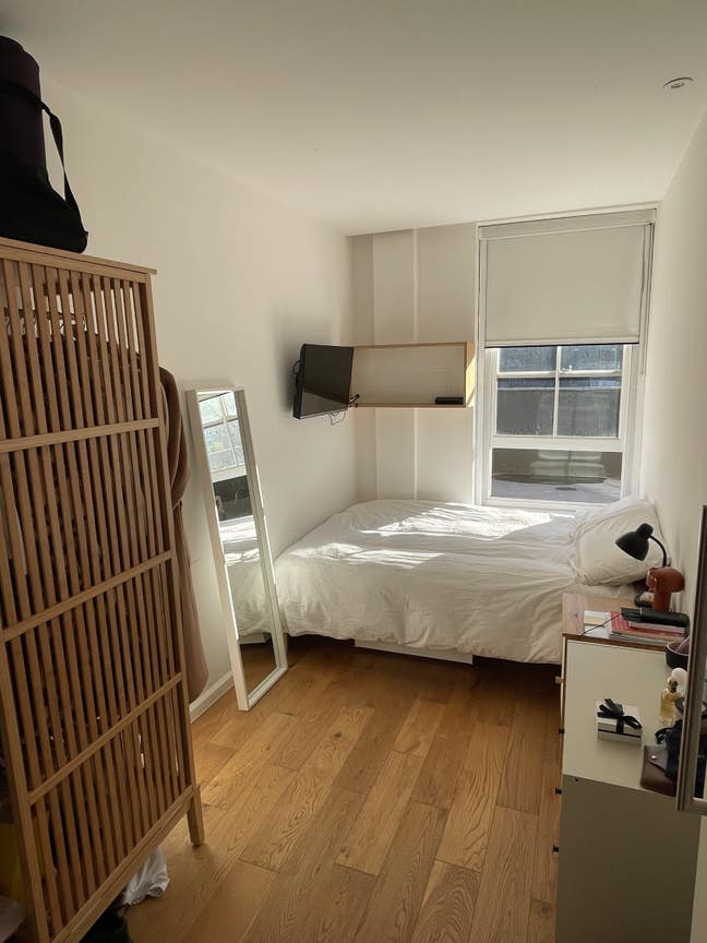 ✨Sunny Room w own bath in Hoxton / short rental ✨ Main Photo