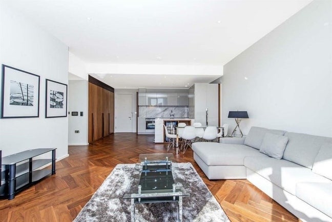 En suite room  Main Photo