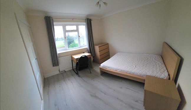 1 Double room near Stevenage Station/Town Centre. Main Photo