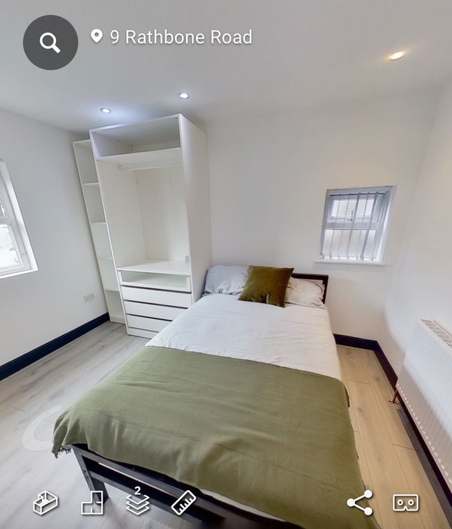 Double bedroom in student house share in Waveetree Main Photo