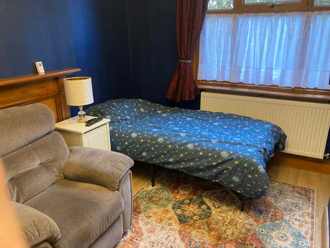 Studio Flat - Gnosall, Stafford - &pound;138 per week Main Photo