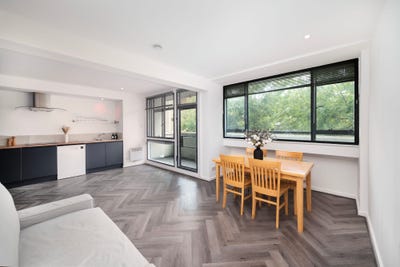 2/3 Month Flexible Bethnal Green London 2 Bed Main Photo