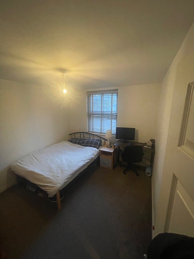 London Fields room Main Photo