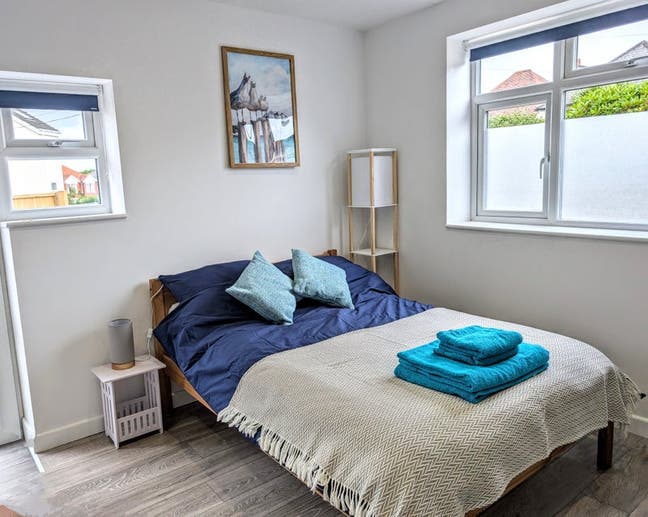 Self Contained Studio Apartment  Main Photo