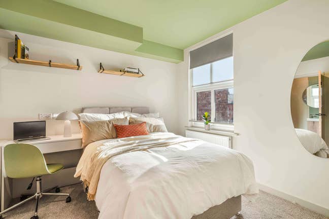 2 Wk Free Rent - New En‑Suite Dbl | All Bills WN6 Main Photo