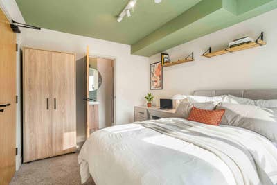 Stylish Dbl with En-Suite Main Photo