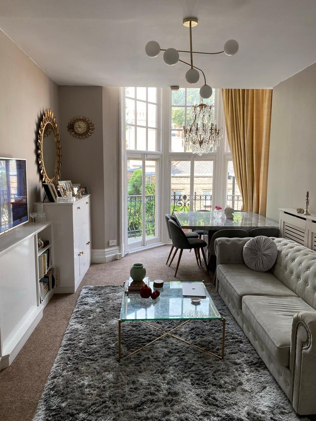 Victorian Flat in Hyde pArk  Main Photo