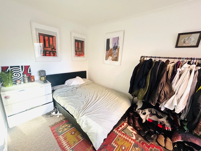 ✨ Spacious Double In Clean House 🏠 - All Bills Main Photo