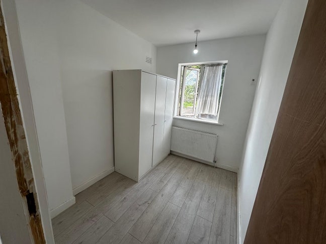 Room in a shared house in Wembley ( HA0 )  Main Photo