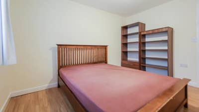 Student Room for Rent – Fully Furnished  Main Photo