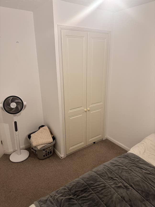 Double Room available now Main Photo