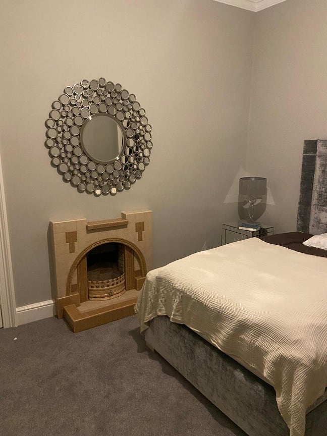 Big double room in newly refurbished flat Main Photo