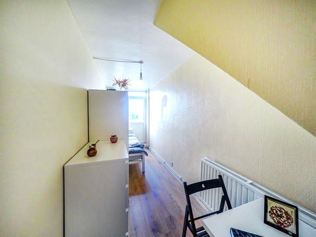 Lovely Room/with Private Balcony/in Homerton Main Photo