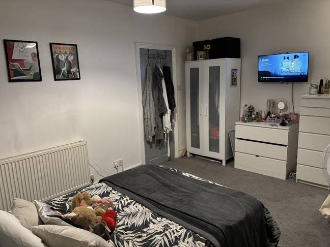 Double Room House Share - NG2  Main Photo