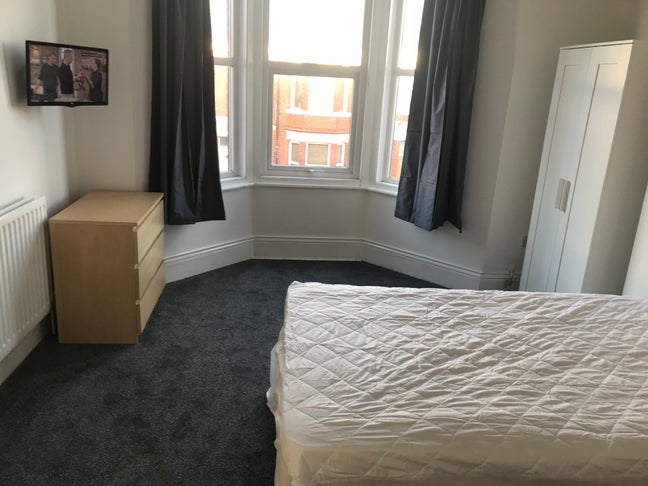 Bright Double Room All Bills Included &pound;480/Month Main Photo