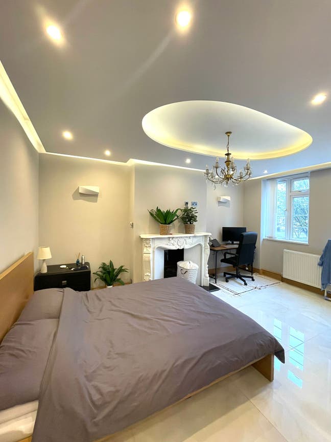 Gorgeous 3rooms Available St John's Wood! Main Photo