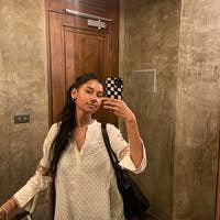 Room wanted in a cozy house  Main Photo