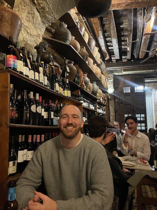 Open to a buddy up for a house with extra room Main Photo