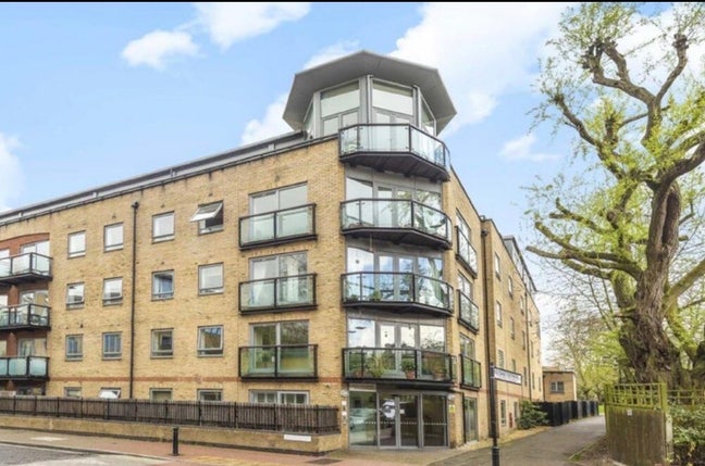 1 Bedroom in Canada Water/Rotherhithe SE16 Rent Main Photo