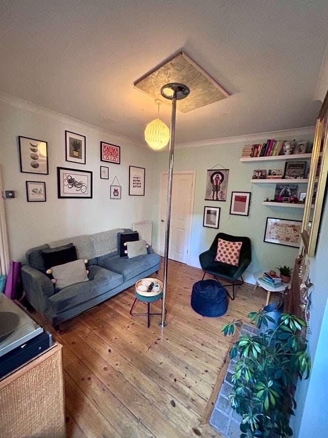 Lovely garden flat in Brighton for short term let Main Photo