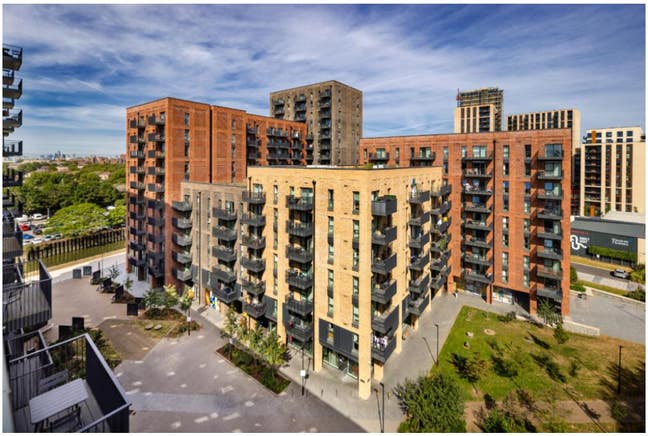 A Double room with En-suite Main Photo