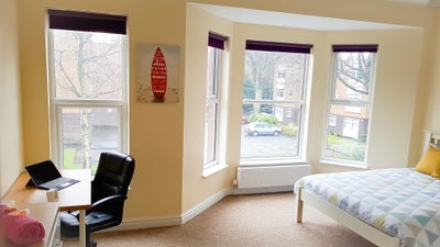 2 lovely rooms. one very large & bright Main Photo