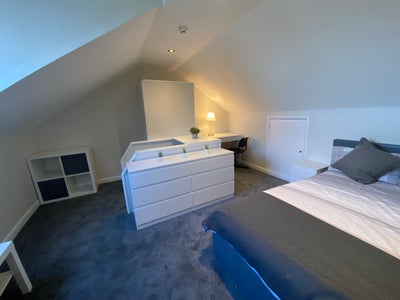 2 x Fully Furnished Double Room in Randall Street  Main Photo