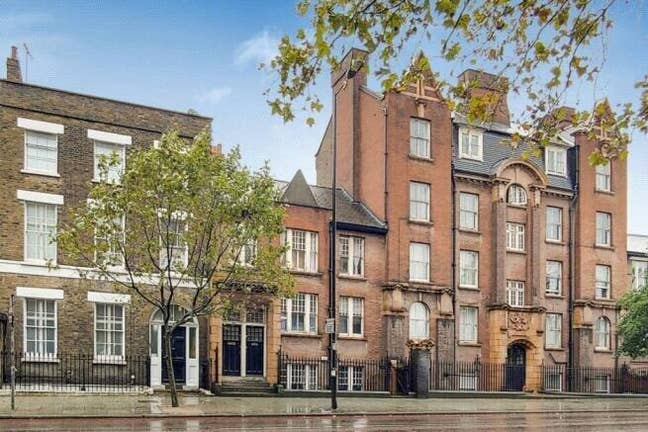 3 - Bedroom Maisonette - The Highway E1W  Main Photo