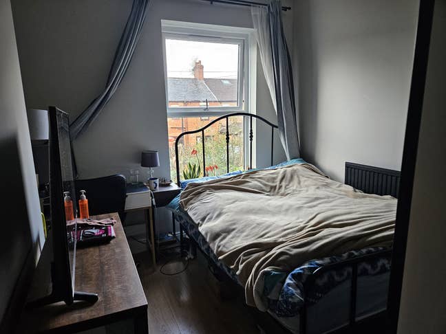 Comfy Double Room Close to the City Main Photo
