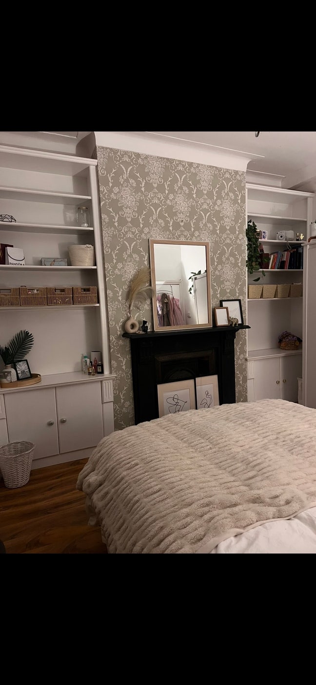 Lovely Double Room - Tooting Broadway Main Photo