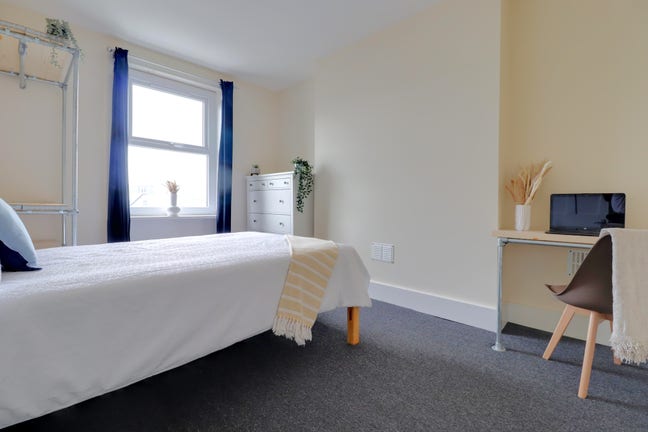 Rooms to let near Brighton Hospital Main Photo