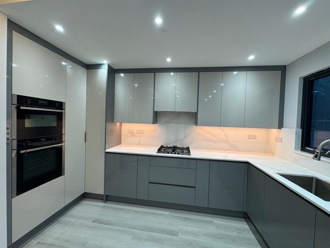 Harrow Newly Furnished Very Large Double Bedroom Main Photo