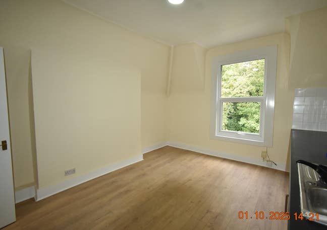 Studi Flat in Archway - Fully Furnished.  Main Photo