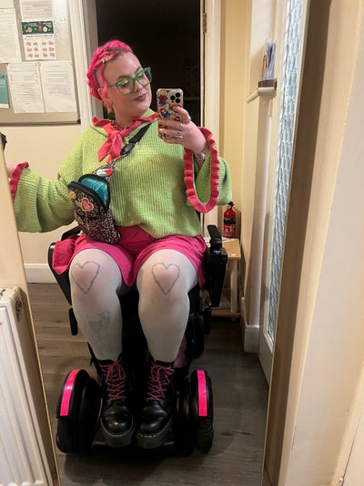 Disabled Artist Looking For A Flatmate  Main Photo