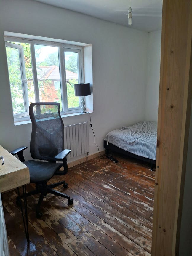 Newly built and fully furnished room for rent Main Photo