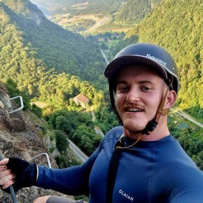 Tidy & Sociable Young Engineer For South Cambridge Main Photo