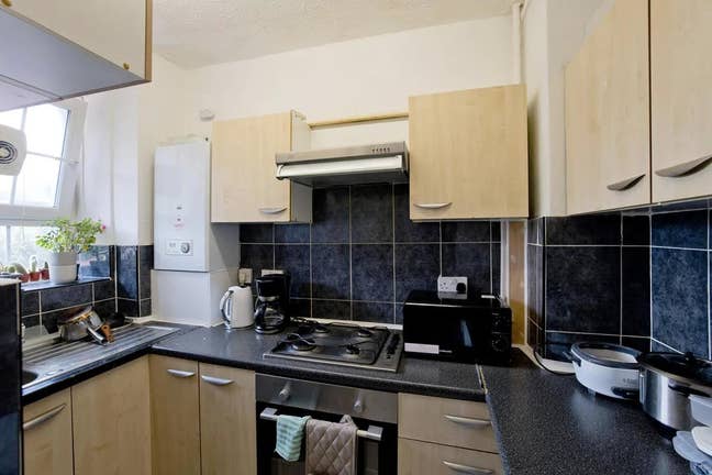 Room to Rent Flat Share in Elephant and Castle Main Photo
