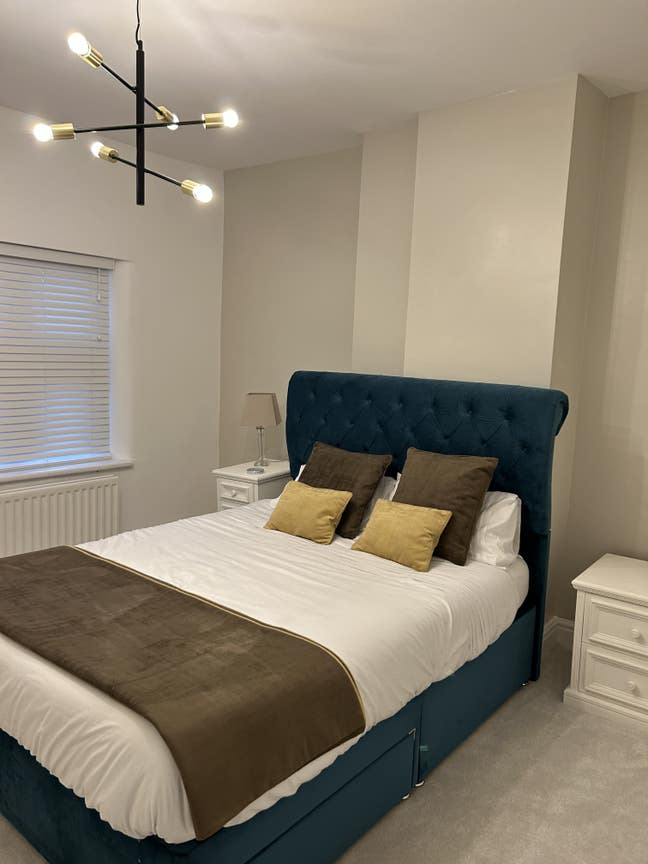 Double Rooms in Peaceful Country Home  Main Photo