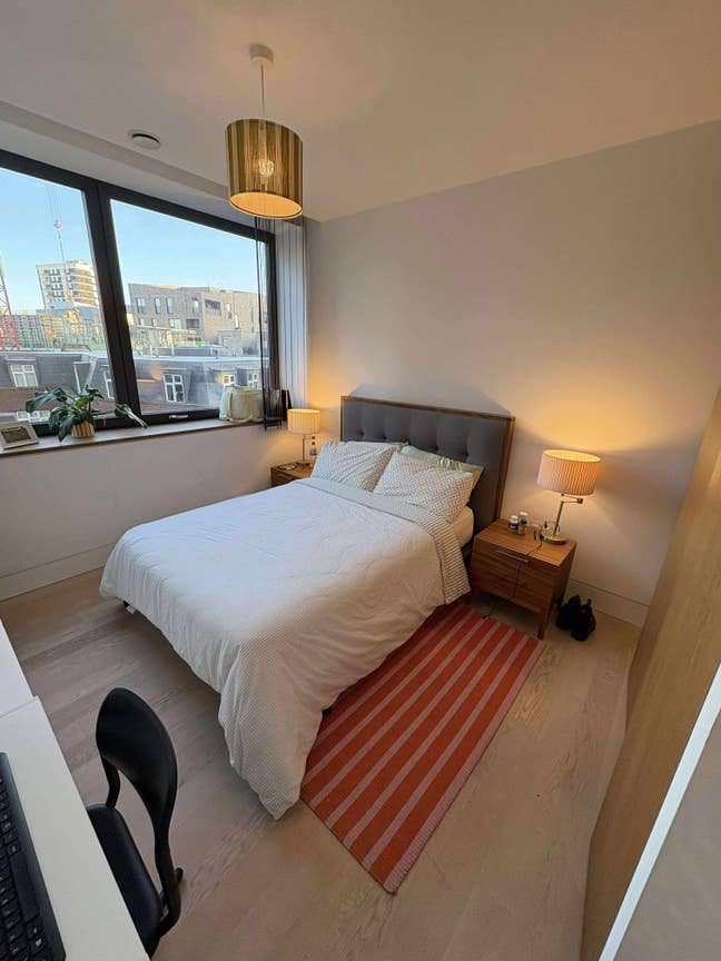 Furnished Double Room with Private Bathroom Main Photo