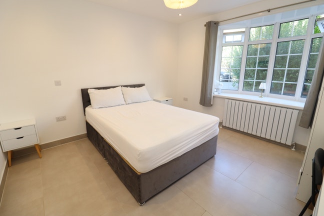 Two Stops to the Center Main Photo