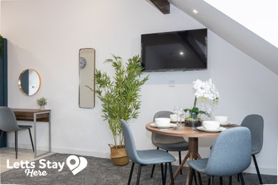 Eden bay Serviced Apartments  Main Photo