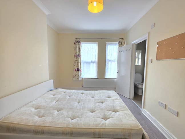 Double Room/ En Suite/Bills inc/No Deposit Main Photo